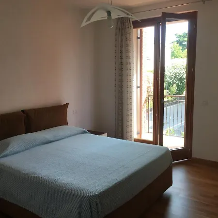 23 Delle Rose * Peschiera del Garda